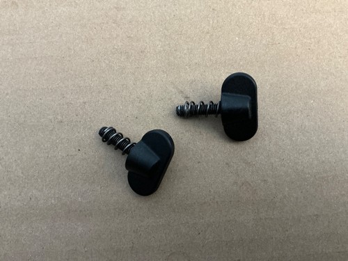Genuine makita wing screw - 2x,